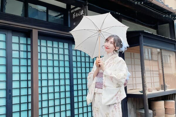 【和服租借清水 茶碗坂店】女性特制和服方案（蕾丝和服套装）- 京都