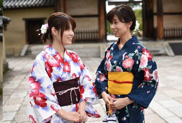 【奈良斑鸠旅游Waikaru】穿着浴衣漫步以法隆寺而闻名的斑鸠町 - 奈良